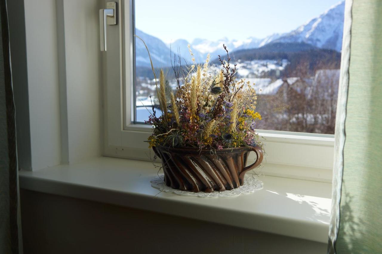 Ferienwohnung Altes Pfarrhaus Altaussee Exterior foto