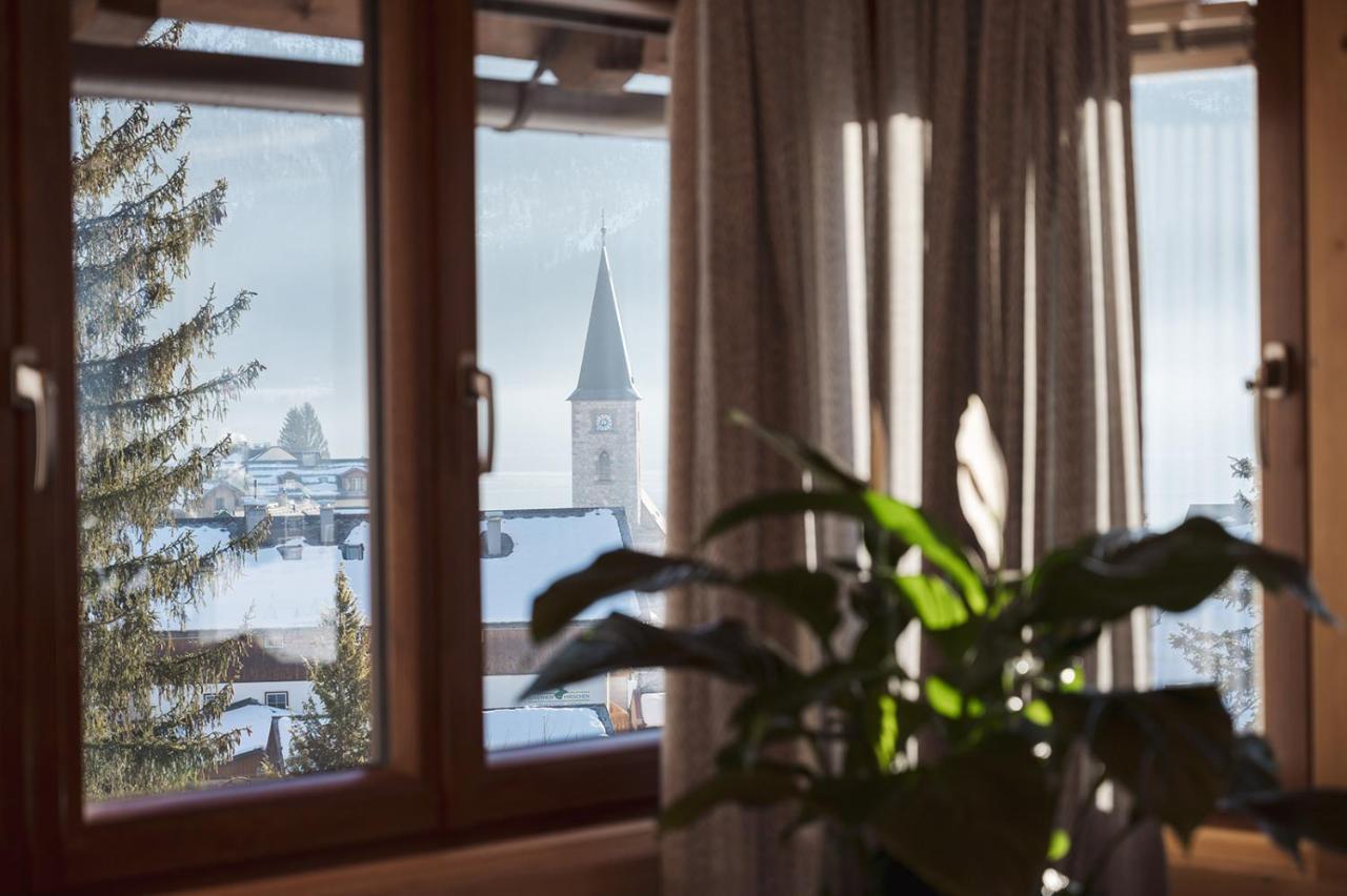 Ferienwohnung Altes Pfarrhaus Altaussee Exterior foto